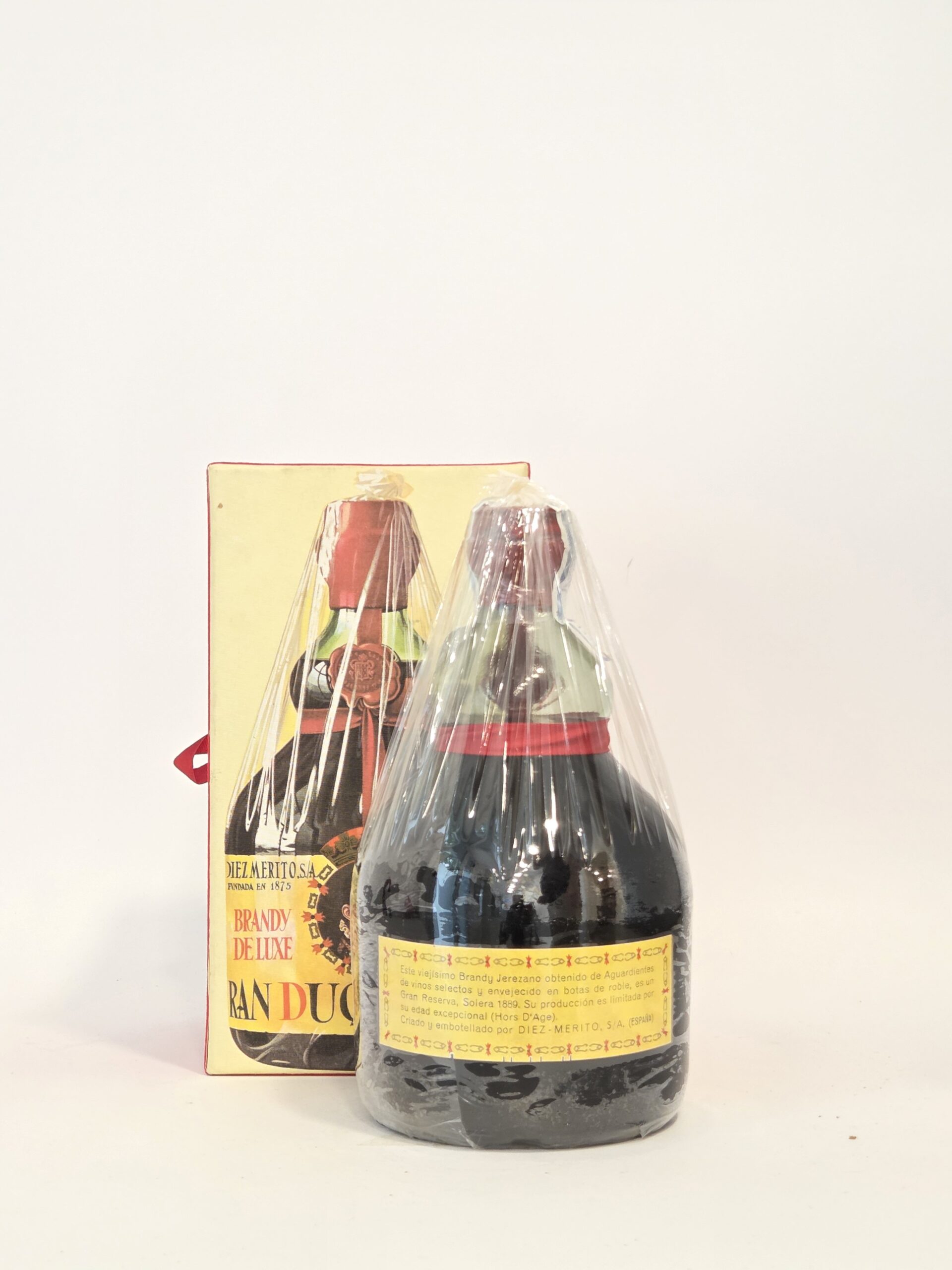 Gran Duque d'Alba Gran Reserva Hors d'Age – Diez-Mérito – Jerez, Spain (circa 1975–1985) – 75 cl / 40% ABV - Image 2