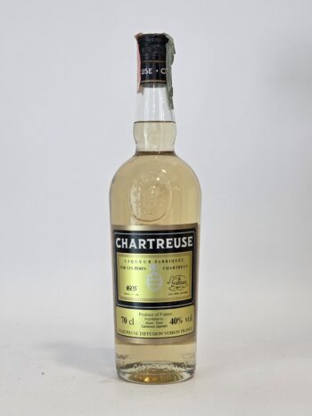 Chartreuse Jaune Voiron – Importation Soffiantino Gênes – 70cl – 40% vol – Coffret d’Origine – 1982–1990 – Image 3